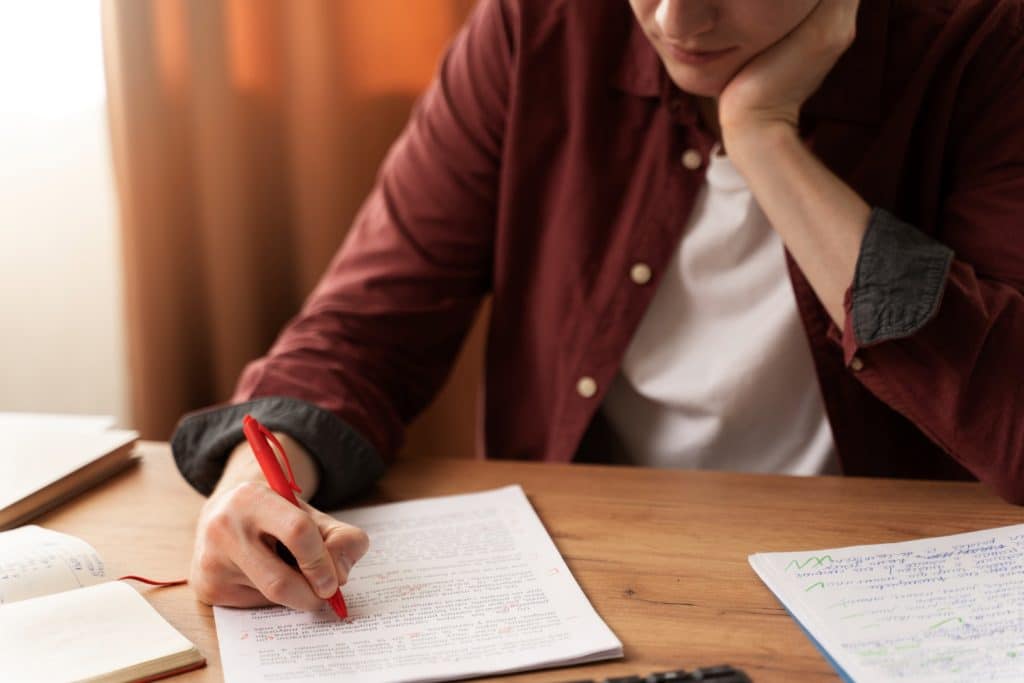 Como Passar em Concurso Público Estudando Sozinho