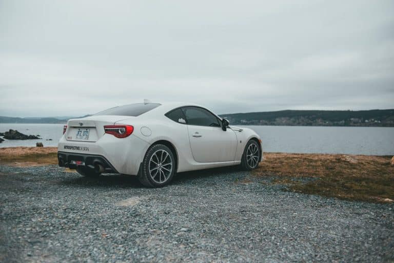 Investir em carros automáticos até 60 mil reais pode ser uma boa opção para quem procura conforto e praticidade sem gastar muito.